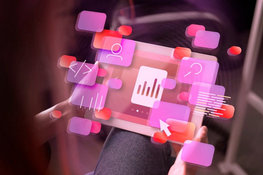 imagen de una tablet con muchos iconos de widgets abiertos.